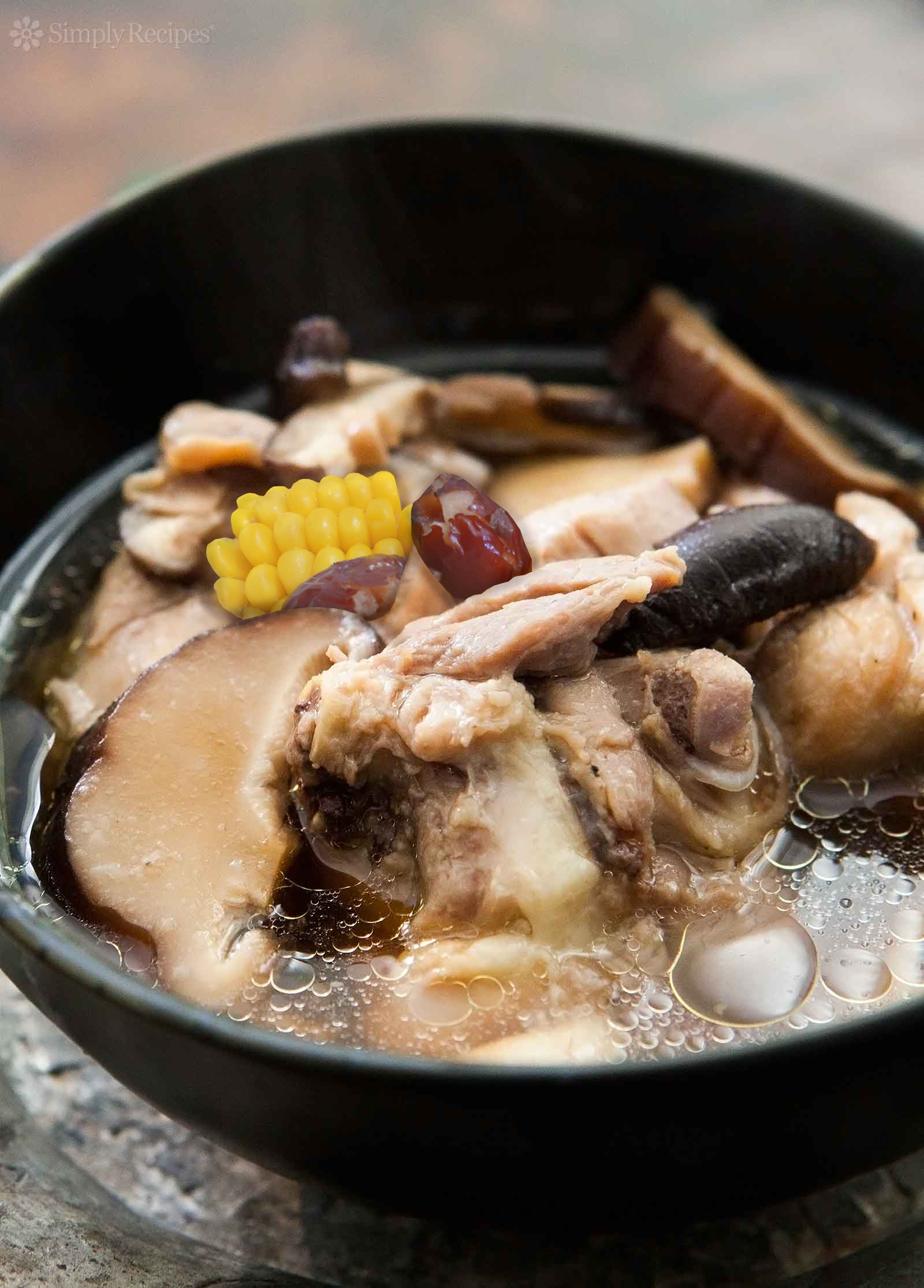 Nutritious Ginseng Chicken Soup with Mushroom & Sweet Corn